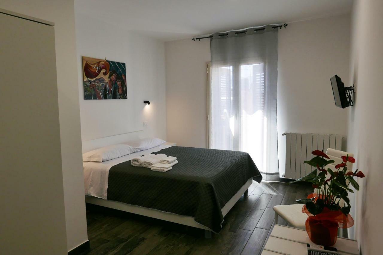 Opera Boutique Hotel 3*