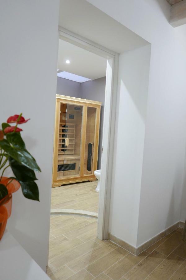 Opera Boutique Hotel 3*